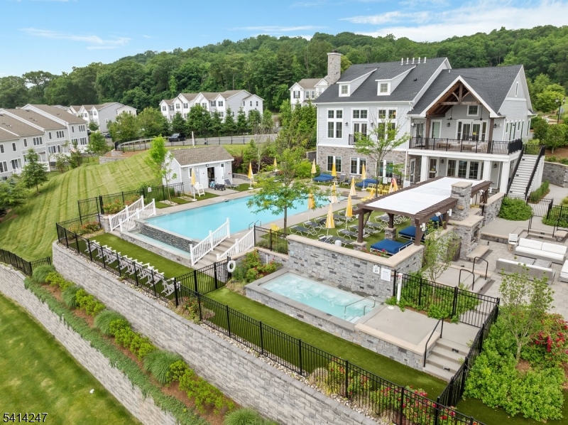 Hilltop - Residential