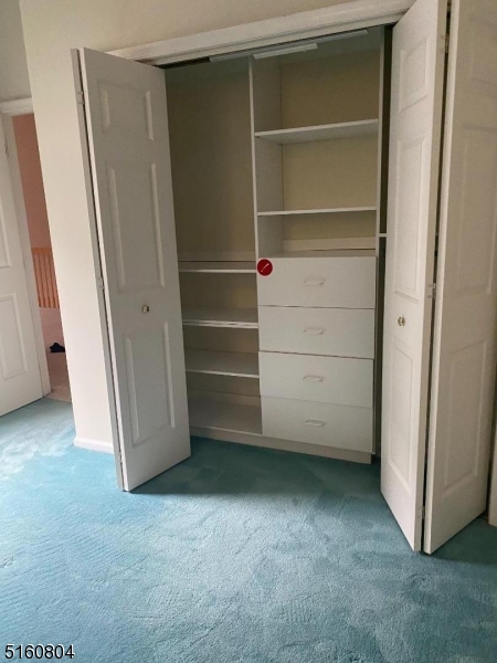 LONGVIEW - Residential