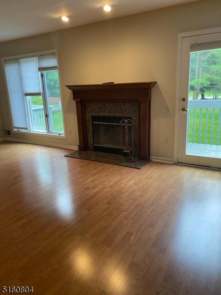 LONGVIEW - Residential