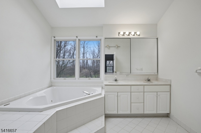 Stewarts Hunt - Residential