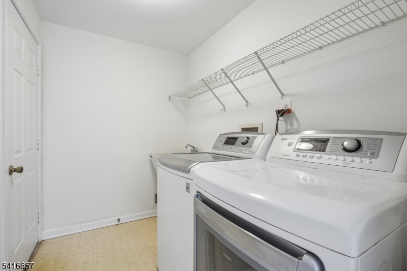 Stewarts Hunt - Residential