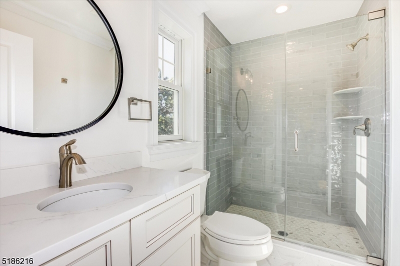 Knollwood - Residential