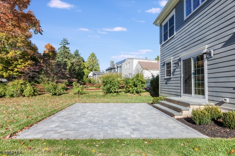 Knollwood - Residential