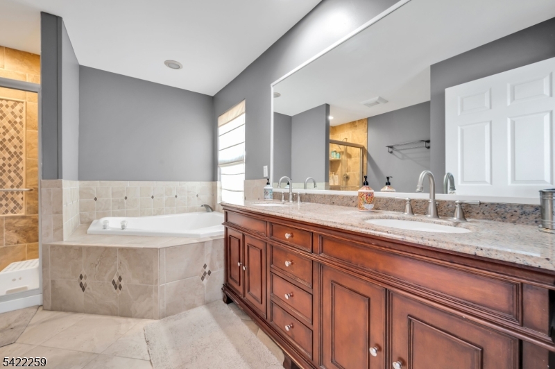 Hunting Ridge Community - Residential