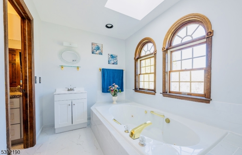 STORM ESTATES - Residential