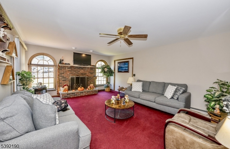 STORM ESTATES - Residential