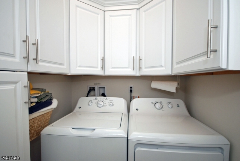 Four Seasons at Great Notch - Residential