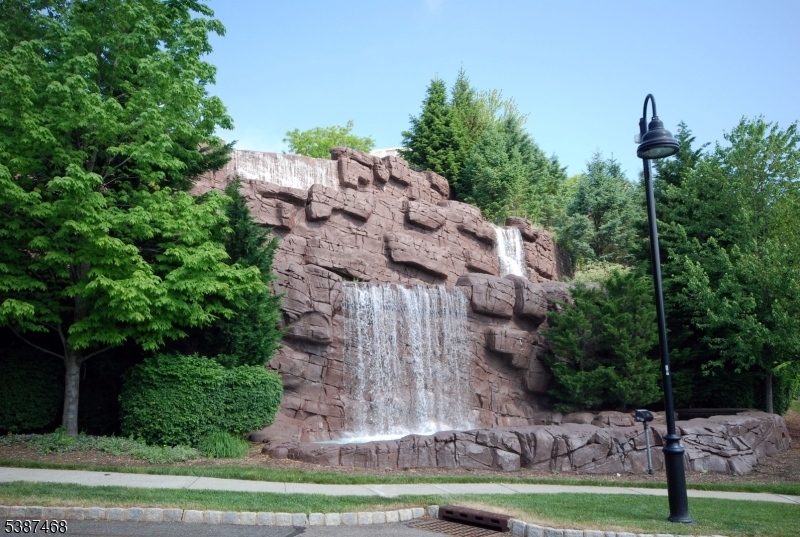 Four Seasons at Great Notch - Residential