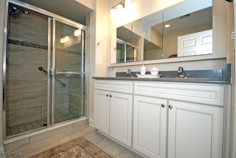 Four Seasons at Great Notch - Residential