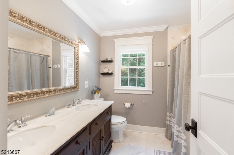 Burnham Park - Residential