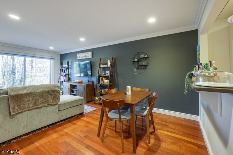 Sutton Woods - Residential