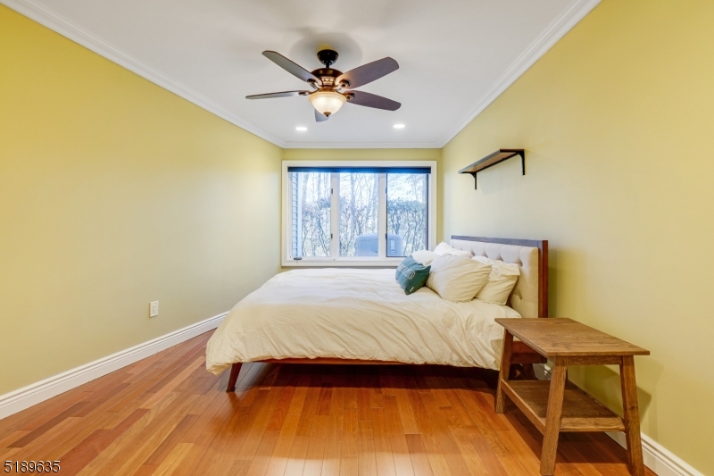 Sutton Woods - Residential