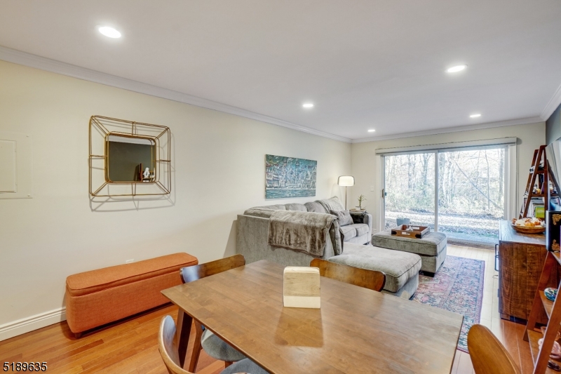 Sutton Woods - Residential