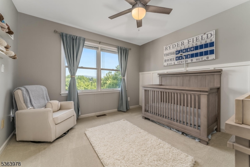 Greenwich Twp., New Jersey 08886, United States, 4 Bedrooms Bedrooms, ,3 BathroomsBathrooms,Residential,Pending,153397