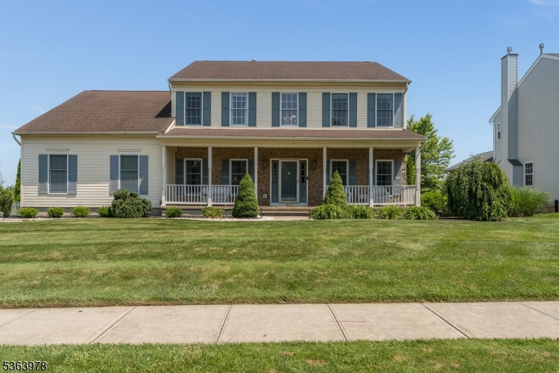 Greenwich Twp., New Jersey 08886, United States, 4 Bedrooms Bedrooms, ,3 BathroomsBathrooms,Residential,Pending,153397