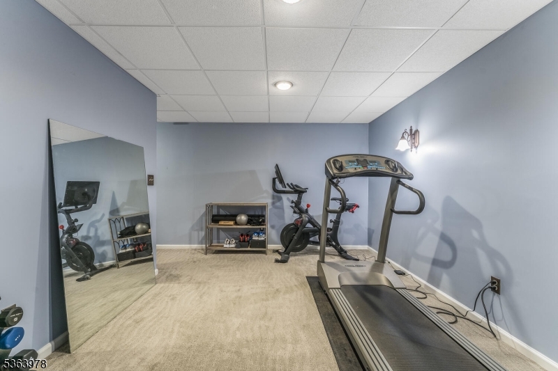 Greenwich Twp., New Jersey 08886, United States, 4 Bedrooms Bedrooms, ,3 BathroomsBathrooms,Residential,Pending,153397