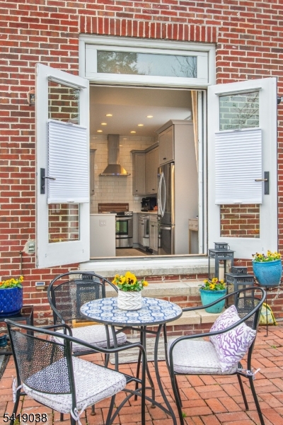 Trinity Garden Condominium - Residential