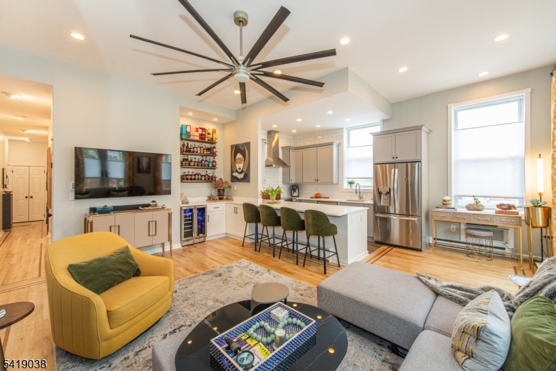 Trinity Garden Condominium - Residential