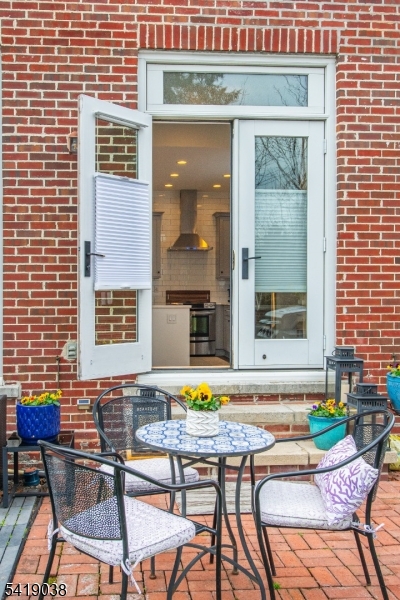 Trinity Garden Condominium - Residential