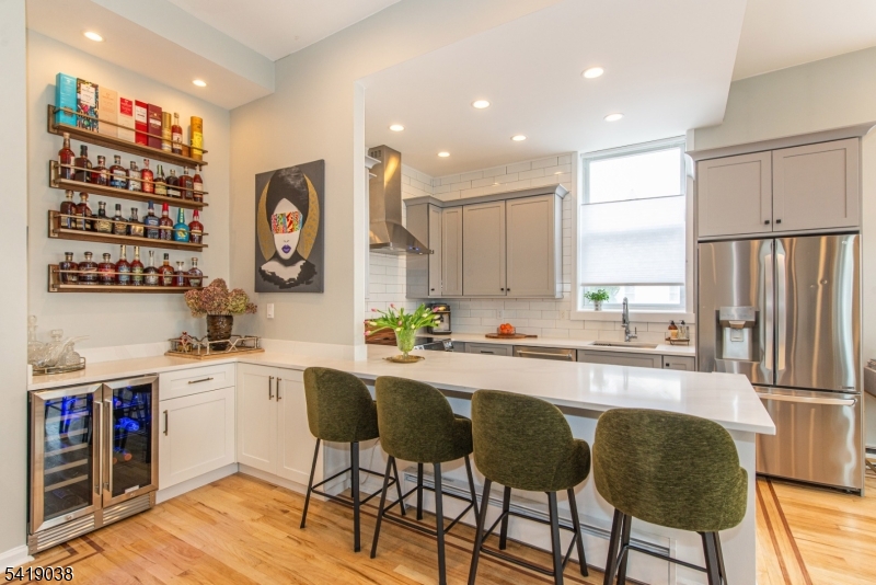 Trinity Garden Condominium - Residential