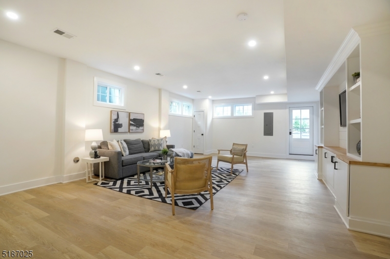 The Squier Estate - Residential