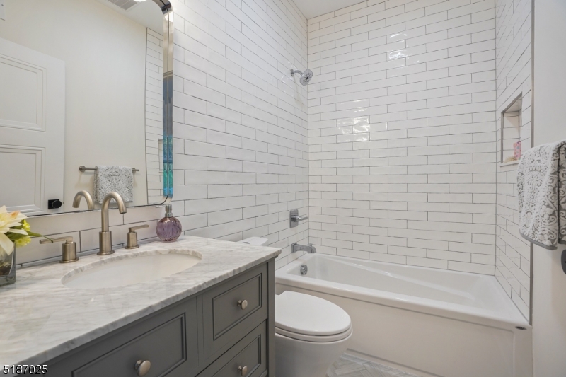 The Squier Estate - Residential