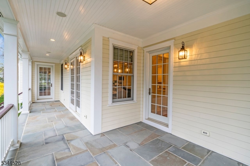 Rolling Hill - Residential