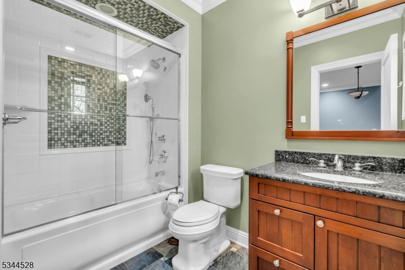 Rolling Hill - Residential