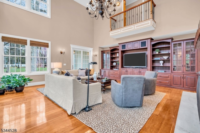 Rolling Hill - Residential