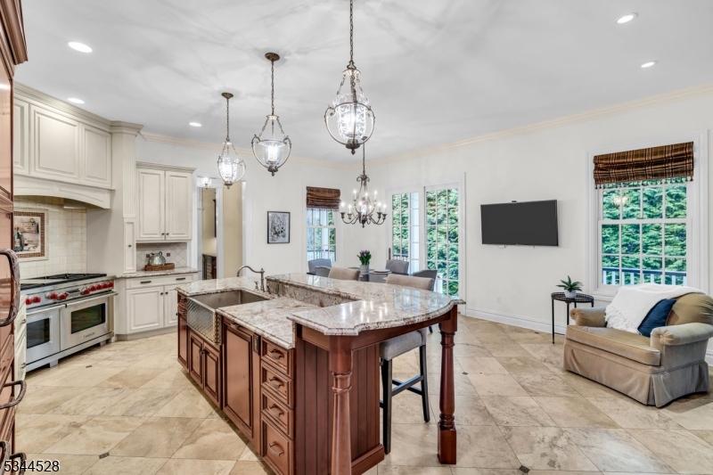 Rolling Hill - Residential