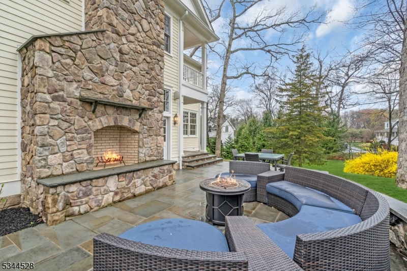 Rolling Hill - Residential