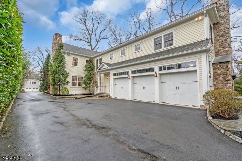 Rolling Hill - Residential