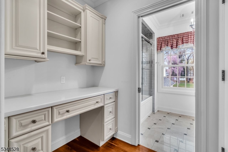 Rolling Hill - Residential