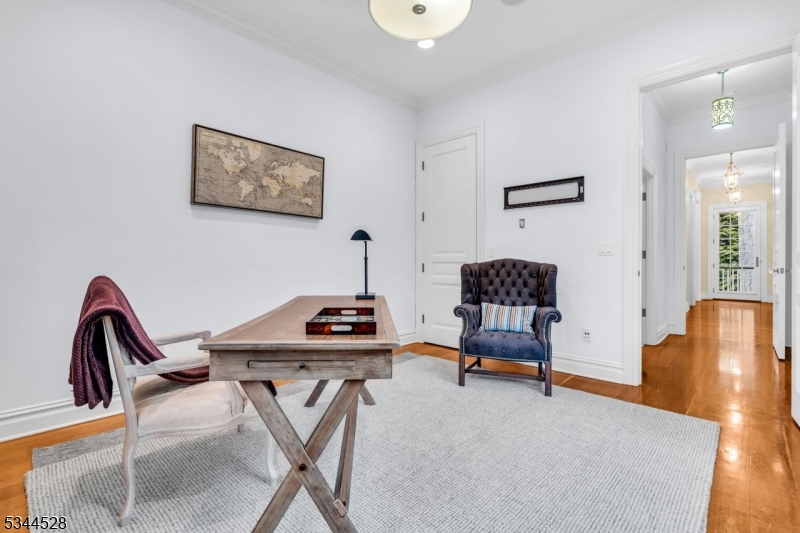 Rolling Hill - Residential