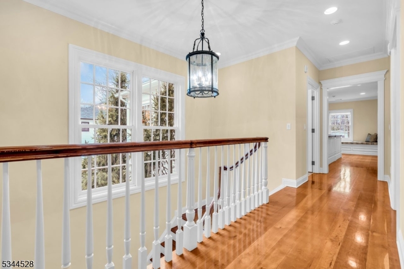 Rolling Hill - Residential