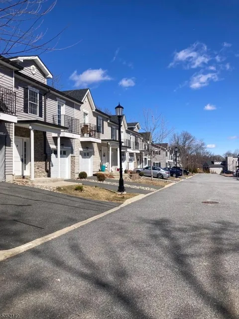 MLS: 3957723