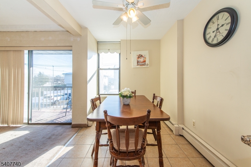 Green Knoll - Residential