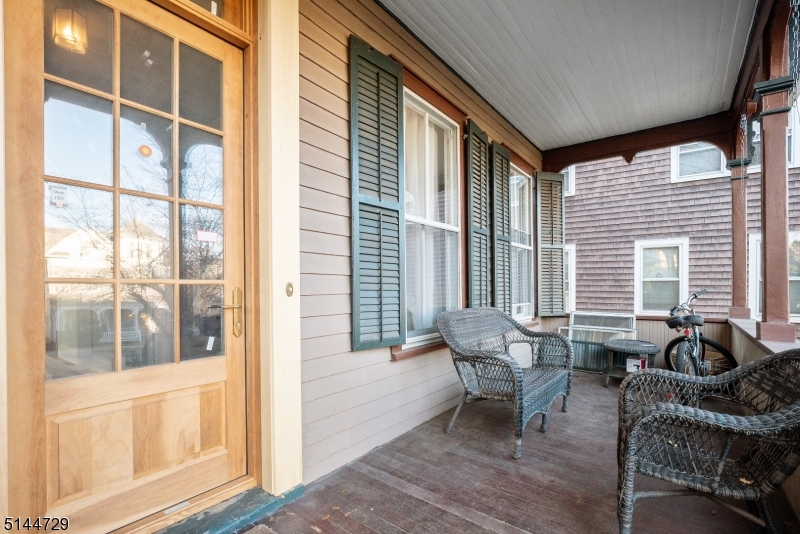 In Town - Residential Lease