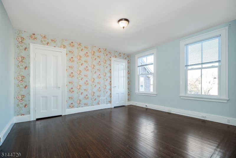 In Town - Residential Lease