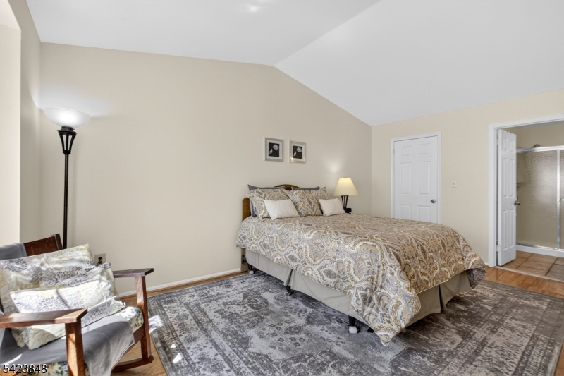 Bridle Club - Residential