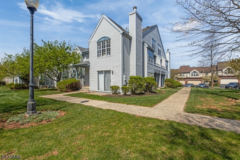 Bridle Club - Residential