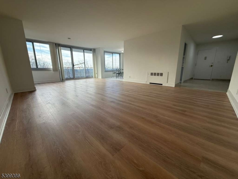 Claridge House - Residential Lease