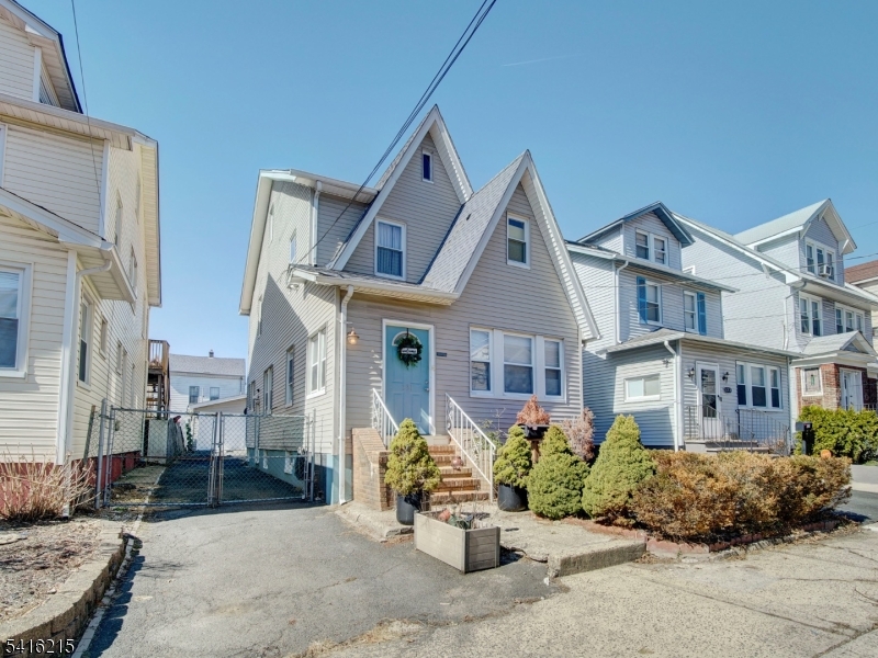 Ivy Hill Section - Residential