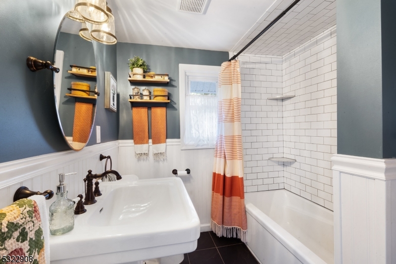 Highland Lakes - Residential Lease