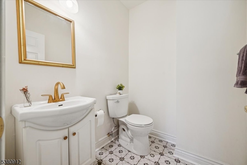 PARK PLAZA - Residential