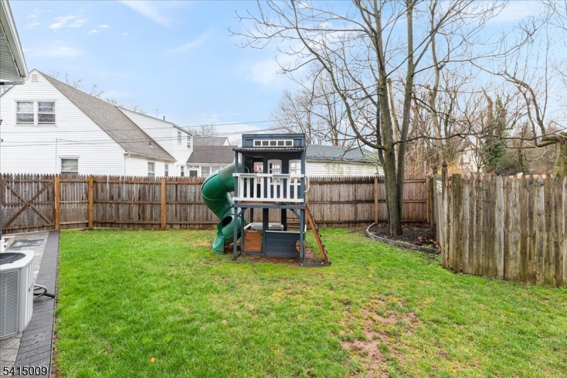 Carteret Terrace Orange - Residential