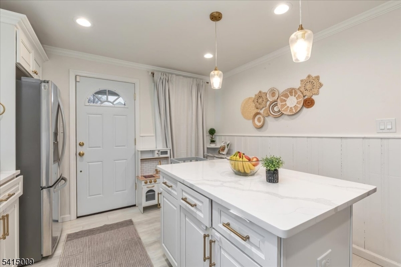 Carteret Terrace Orange - Residential