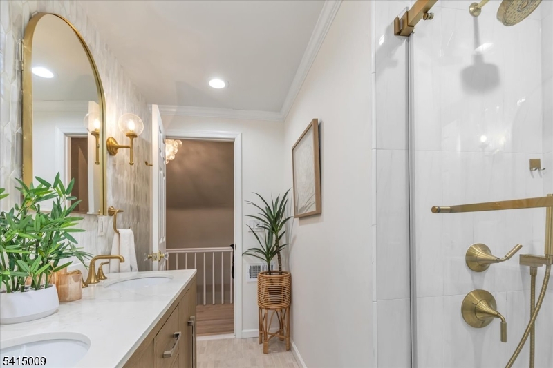 Carteret Terrace Orange - Residential