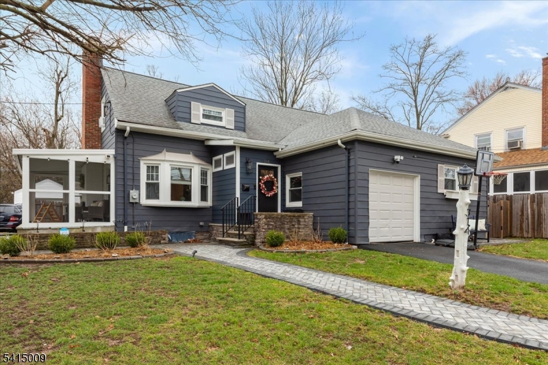 Carteret Terrace Orange - Residential