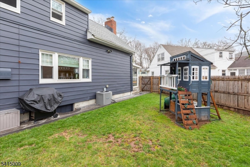 Carteret Terrace Orange - Residential